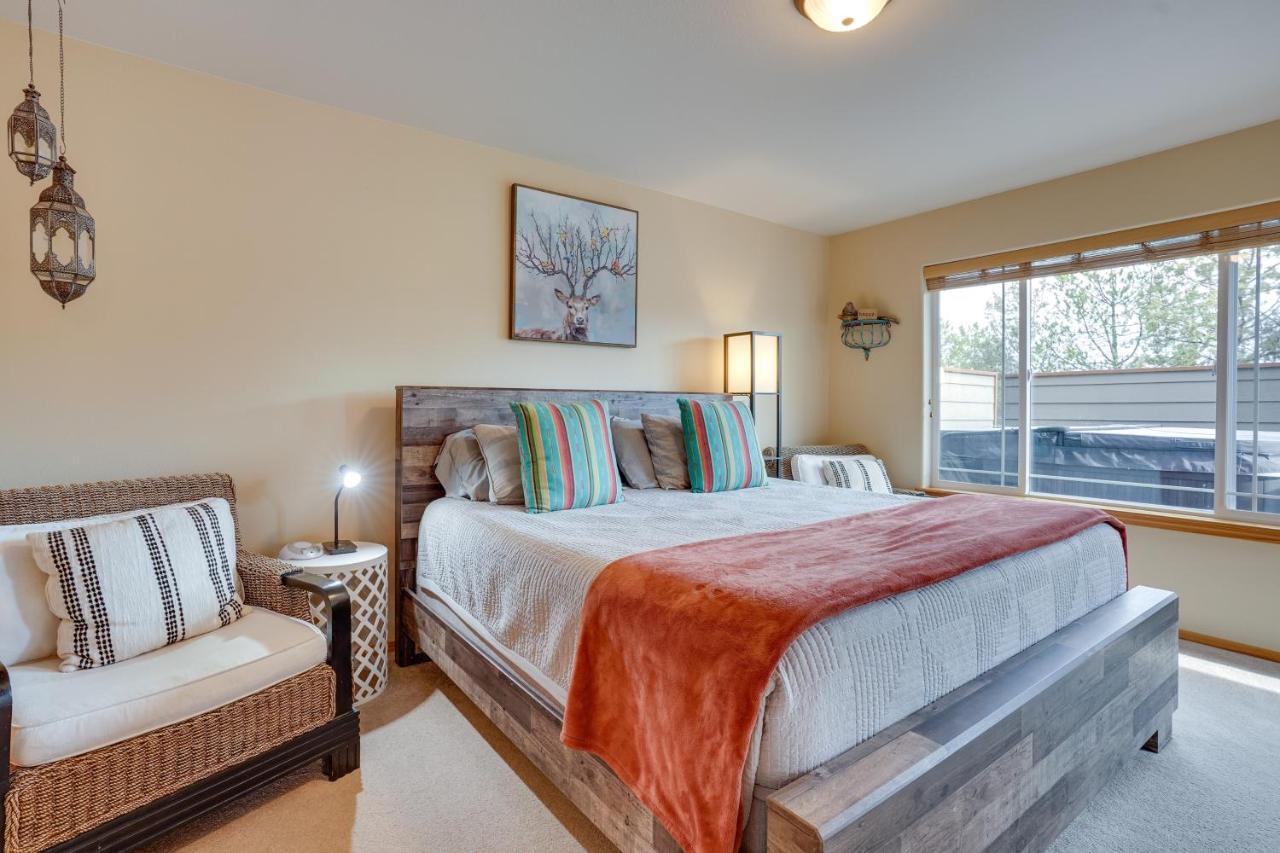 Pet-Friendly Redmond Townhome - Golf Course Access Exteriér fotografie